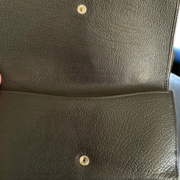Yves Saint Laurent Trifold Wallet - excellent Preloved condition - soft leather - Picture 5 of 6